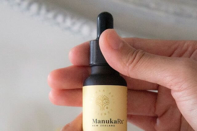 Three Ways To Soothe Your Skin After Sun - ManukaRX East Cape mānuka oil with macadamia essential oil blend.