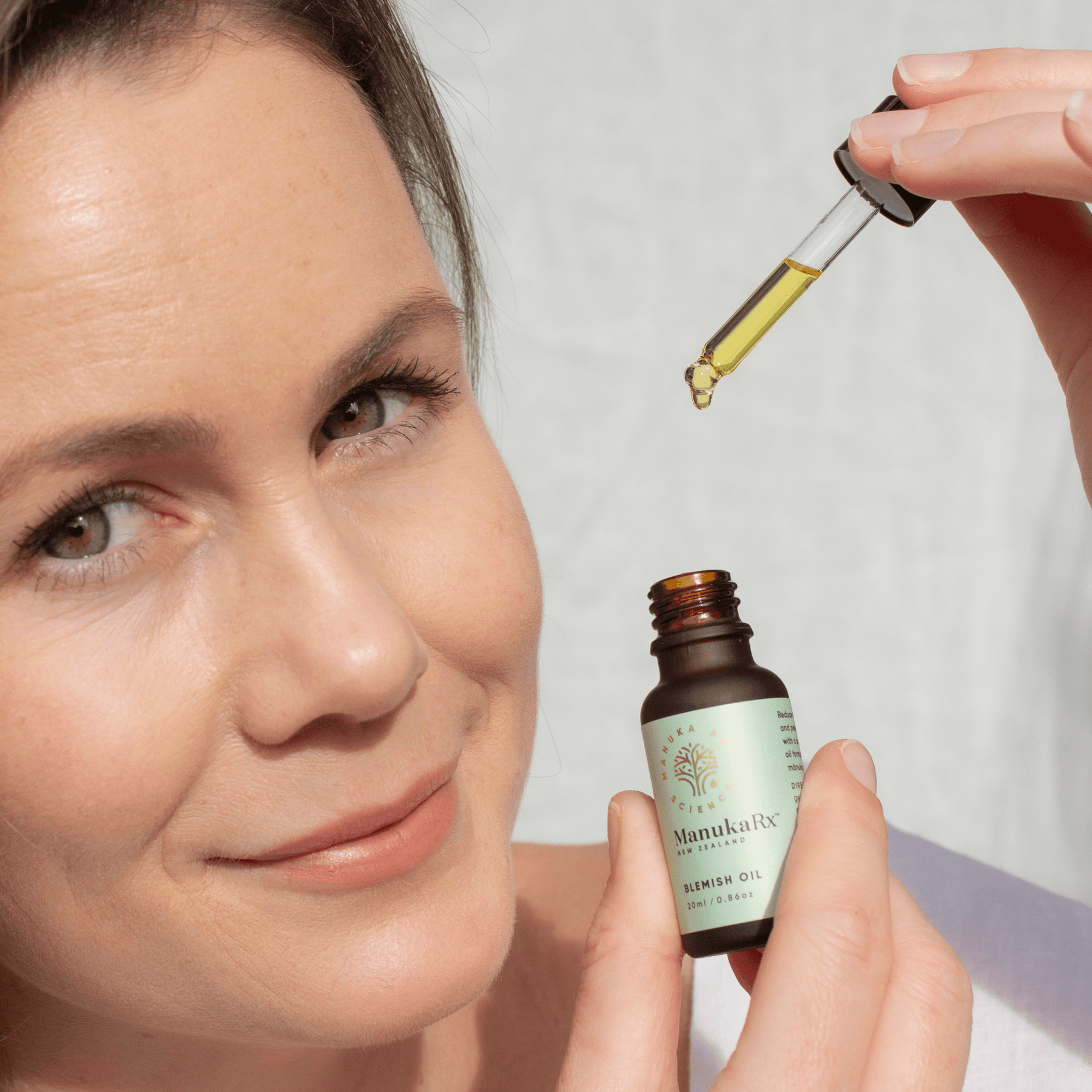 ManukaRX Manuka Essential Oil Blend Blemish Oil